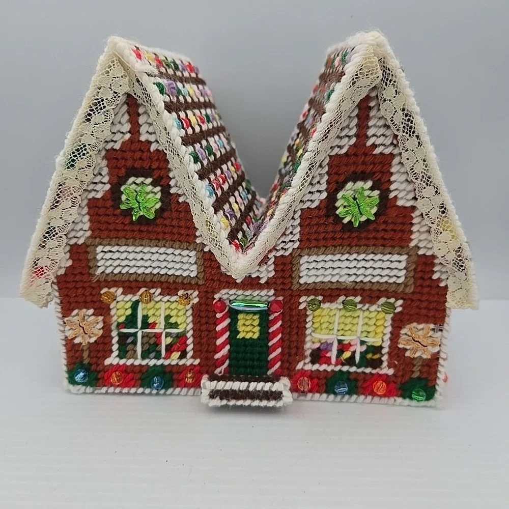 VTG Handmade Plastic Canvas Needlepoint Gingerbread‎ House Christmas Tan